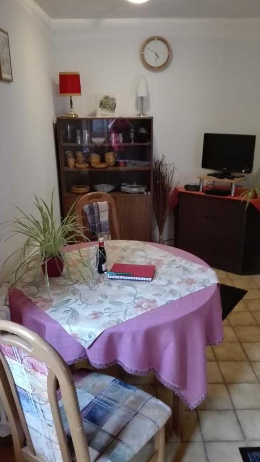 Haus Am Bach Apartment ไฟรบวร์กอิมไบรส์เกา ภายนอก รูปภาพ